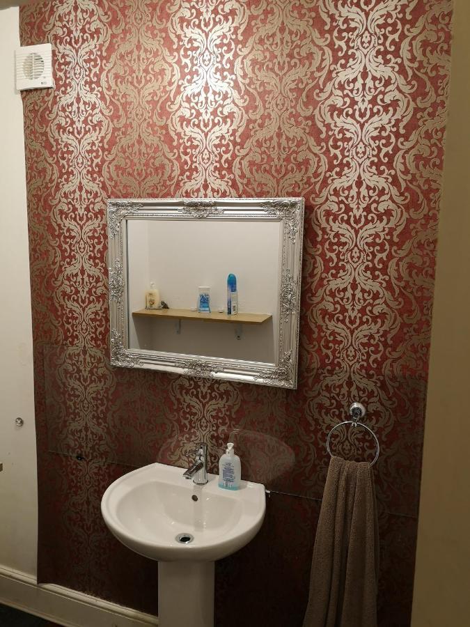 Mini Hotel Leeds ลีดส์ ภายนอก รูปภาพ